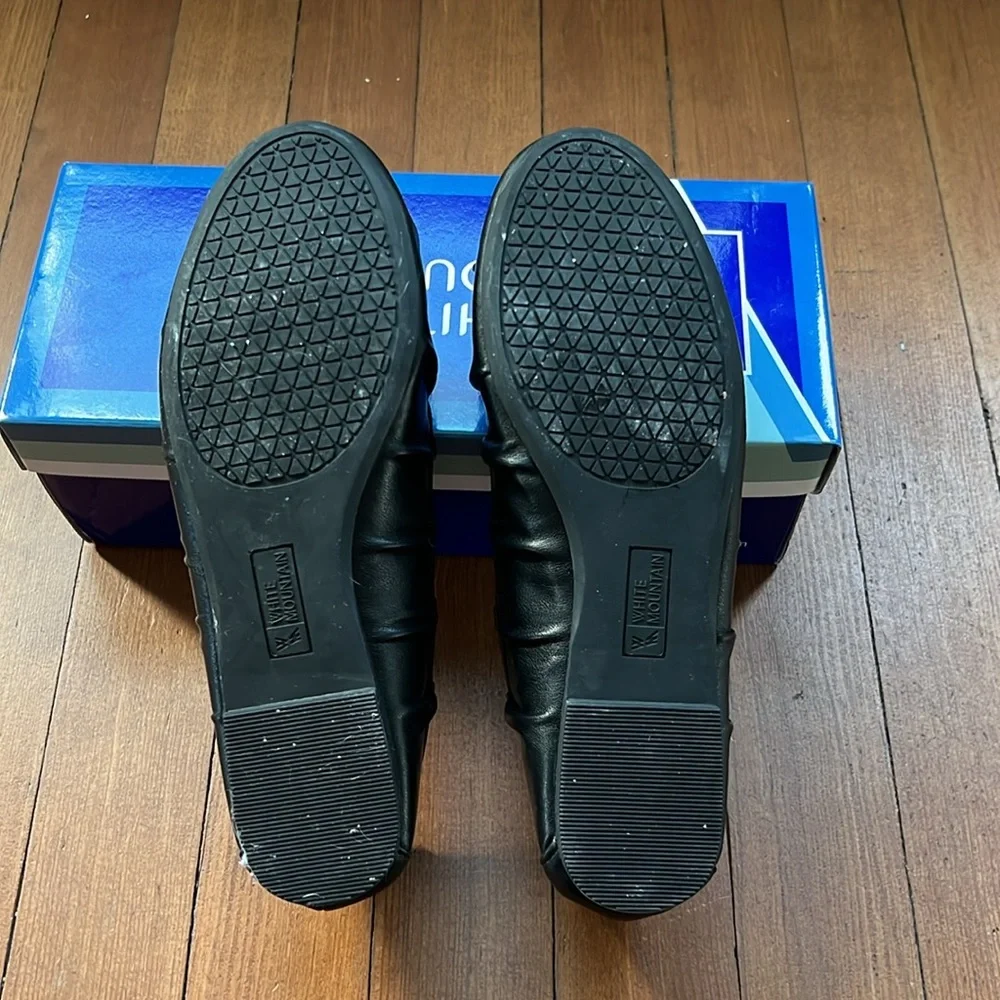 Ballet Style Flats - Picture 3 of 6
